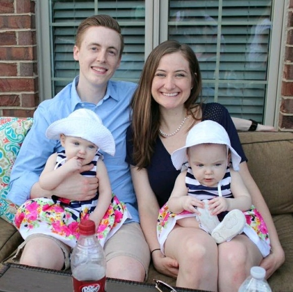 Meet your Posher, Mandi - Picture 1 of 1